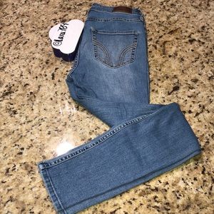 Hollister High Rise Super Skinny Crop